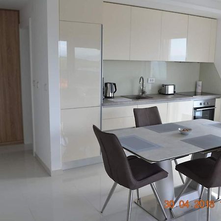 My Paradies - Njivice Penthouse*** Dış mekan fotoğraf